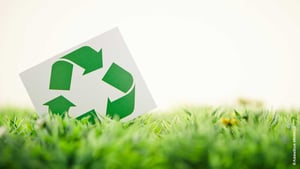 recycling_AdobeStock_66607226_mit_copyright_mnimage_1100X620px_220213