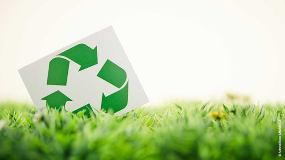 recycling_AdobeStock_66607226_mit_copyright_mnimage_1100X620px_220213